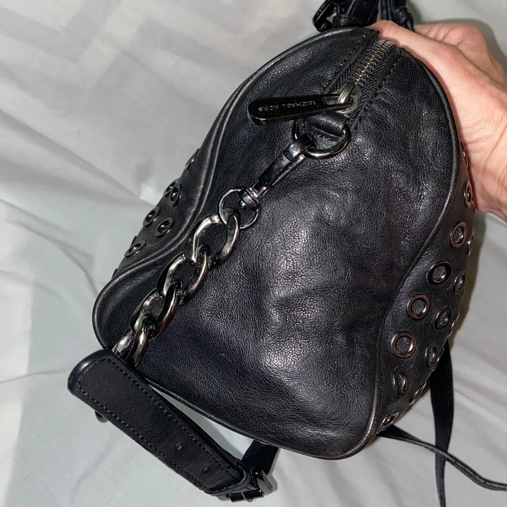 RARE Michael Kors black leather grommet Grayson_4